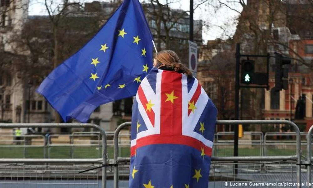 Brexit: Μέχρι τέλους του έτους οι διαπραγματεύσεις